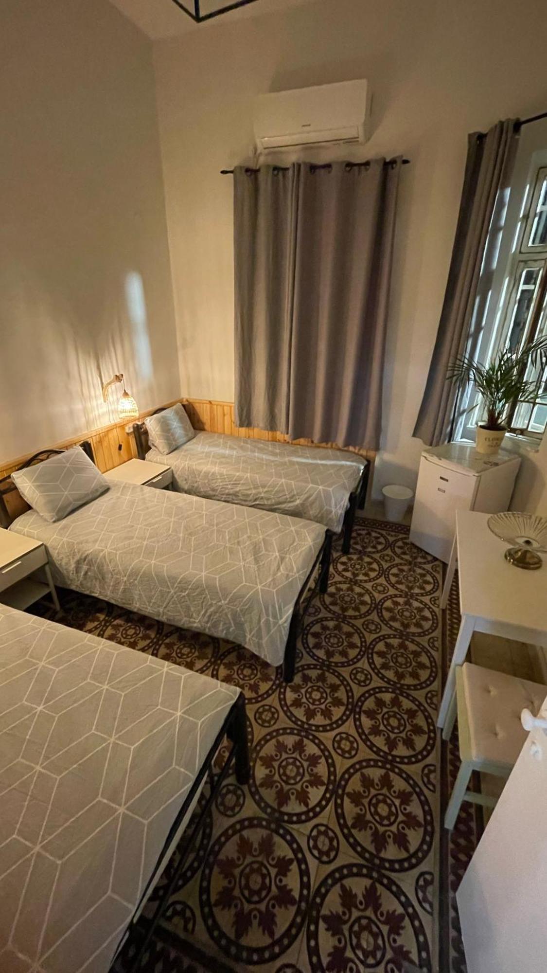 Dream House Art Hostel Garden And Terrace Хайфа Екстериор снимка